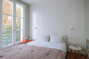Modern Rustic-style Apartment 7th arrondissement!